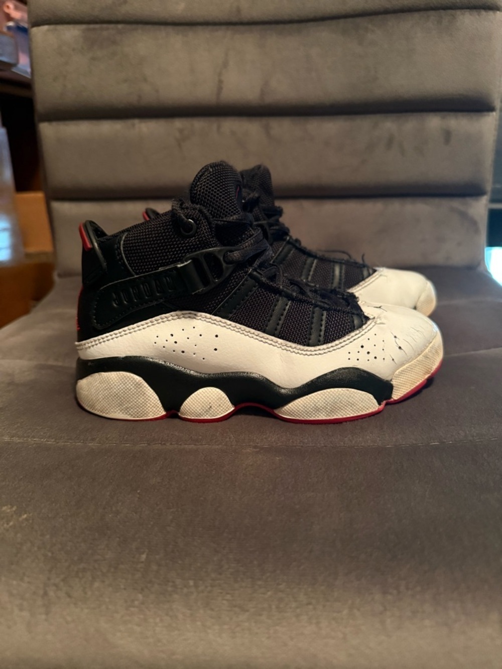 Nike Air Jordan 6 Rings Black White Red Boys Size 11c